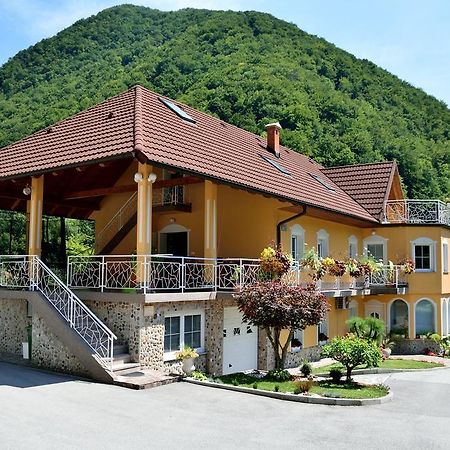Apartment Sotocje Dolenja Trebusa 외부 사진